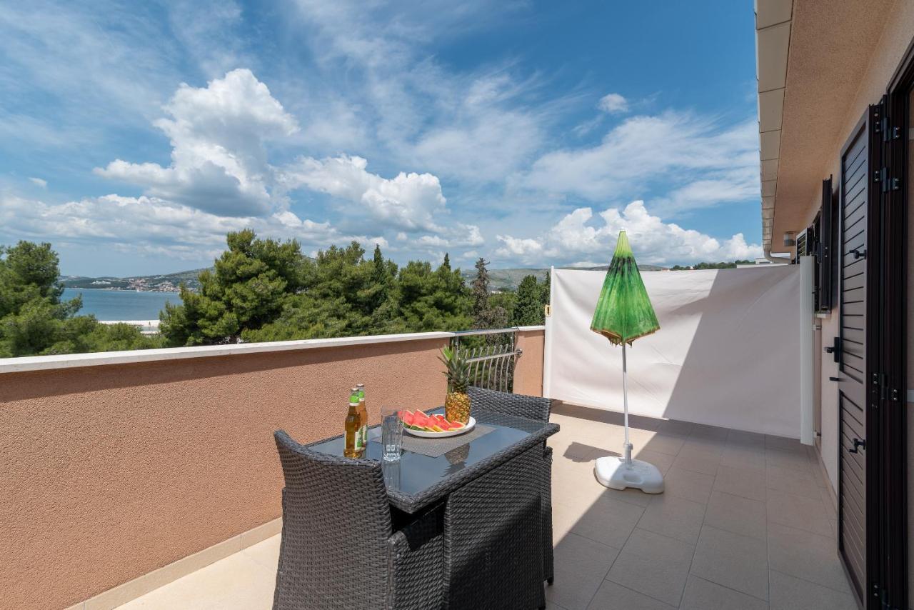 Apartments Villa Magdalena Трогир Экстерьер фото