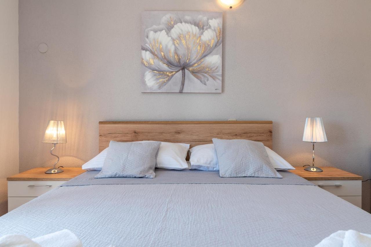 Apartments Villa Magdalena Трогир Экстерьер фото